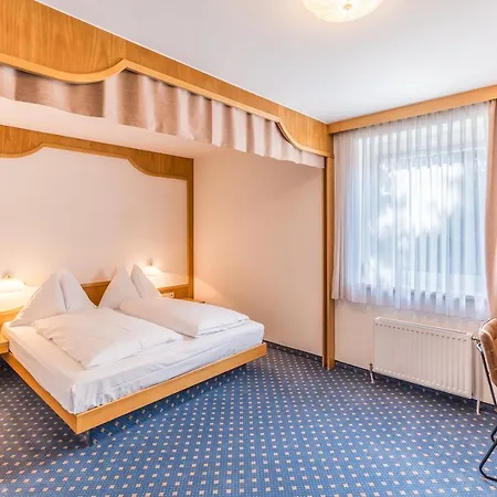 Kern Buam Otel Graz
