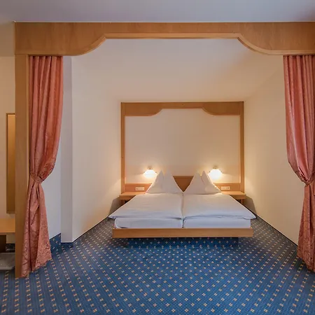 Kern Buam Graz