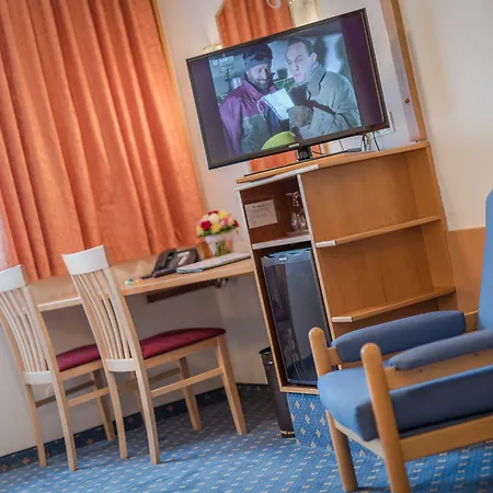 Kern Buam Hotel 3*