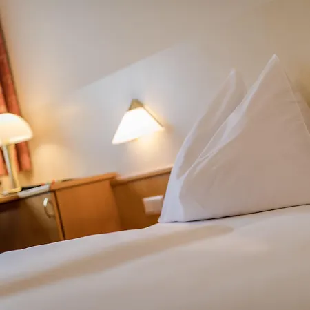 Kern Buam Hotell
