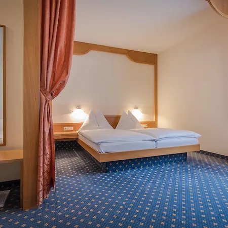 Kern Buam 3* Graz