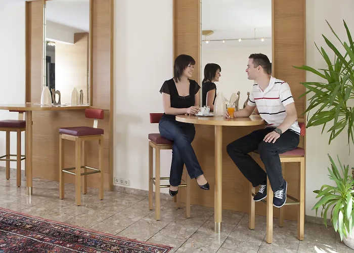 Kern Buam فندق 3*