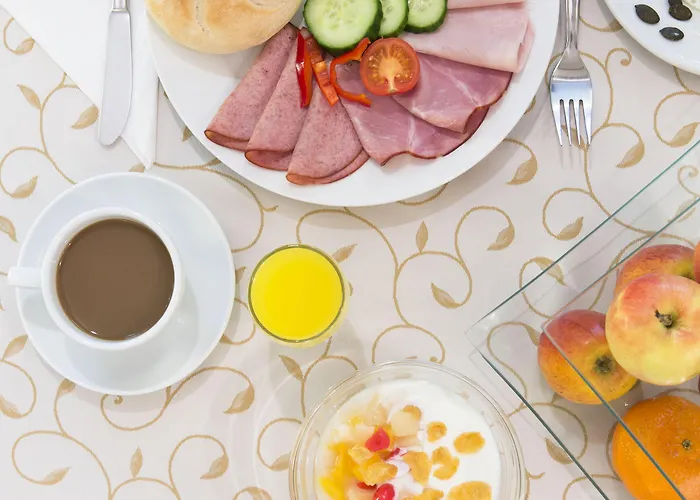 Kern Buam فندق 3*